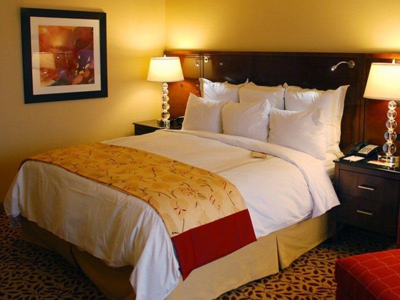 Visalia Marriott At The Convention Center Hotell Exteriör bild