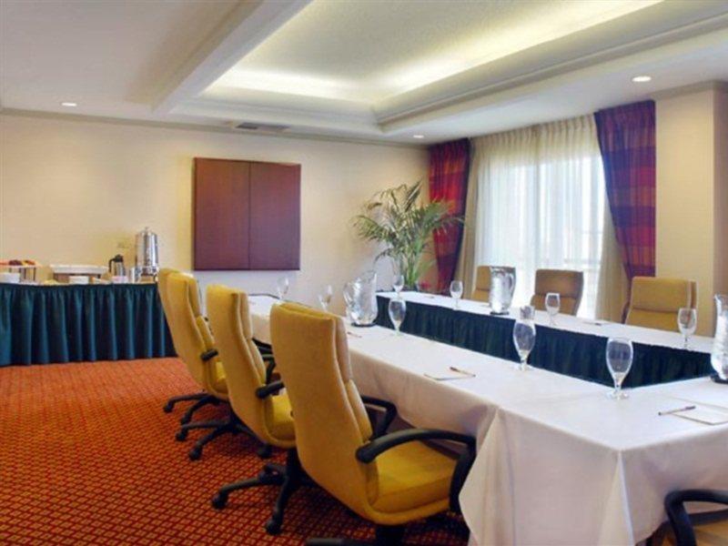 Visalia Marriott At The Convention Center Hotell Exteriör bild