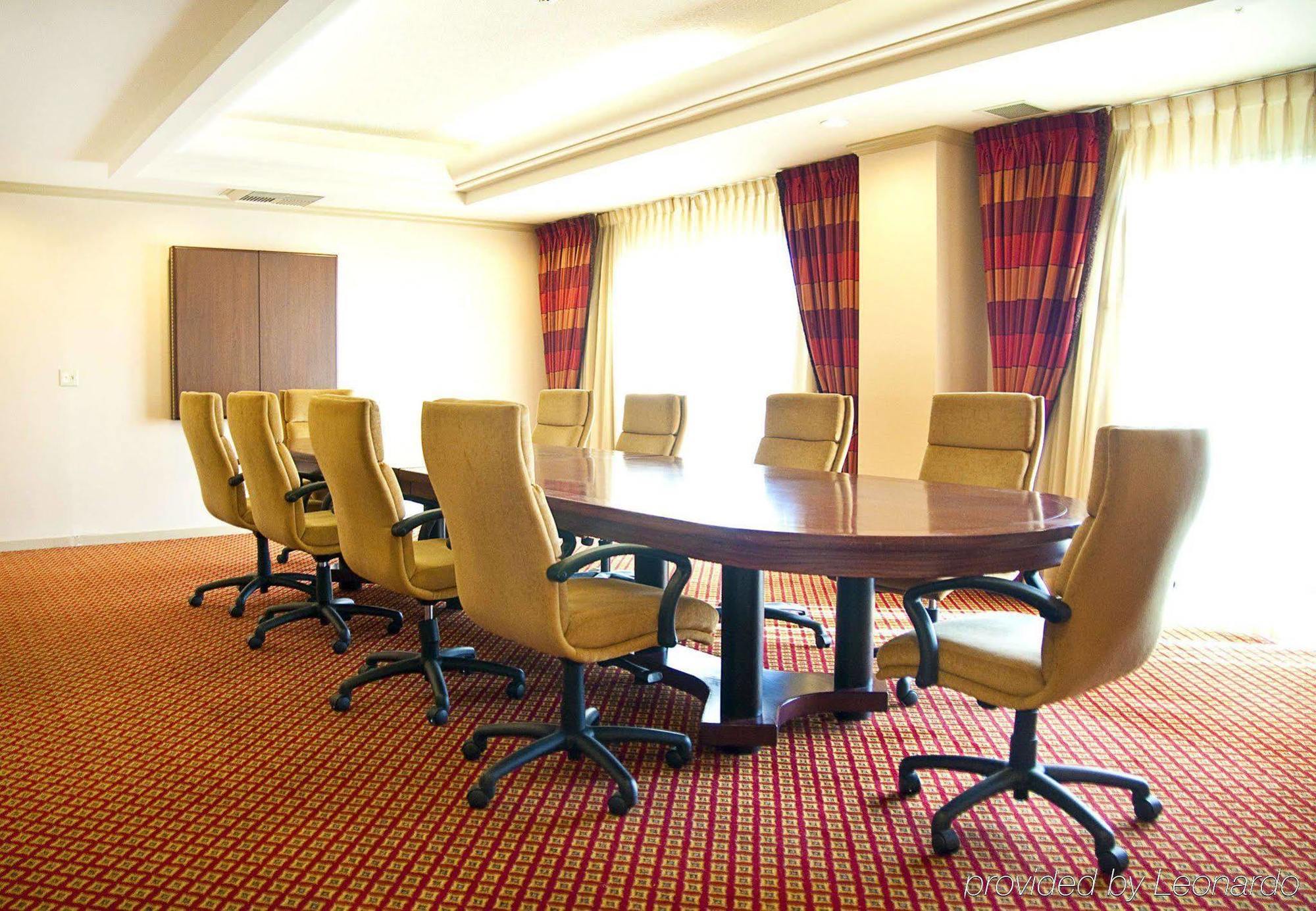 Visalia Marriott At The Convention Center Hotell Exteriör bild